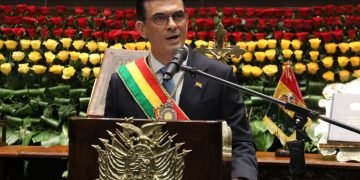 Del “vamos a salir de ésta, acuérdense” al “tiempo de la unidad”: las 10 frases del primer discurso presidencial de Paz